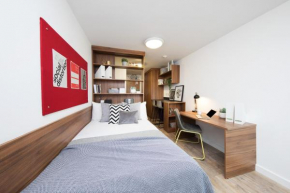 Student Only Studio with Modern Kitchen and Bath